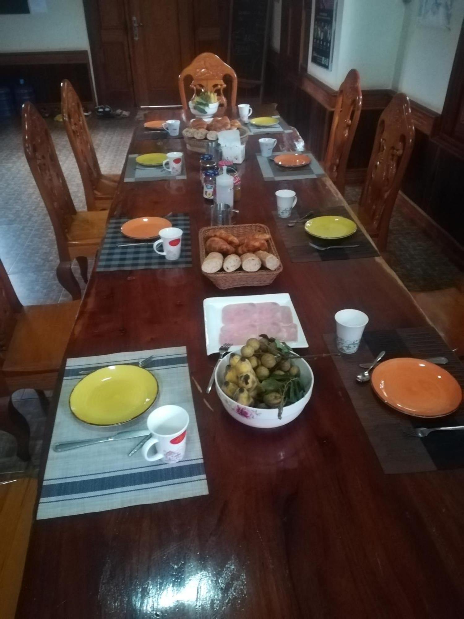Pukyo Bed And Breakfast Belgian Lao Ban Nangoy Exterior foto